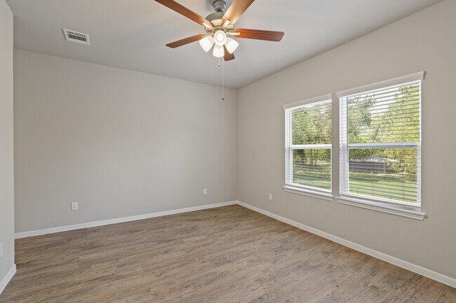 Building Photo - 13517 Axel Ln