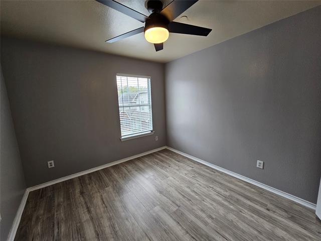 Building Photo - 611 Oriole Blvd