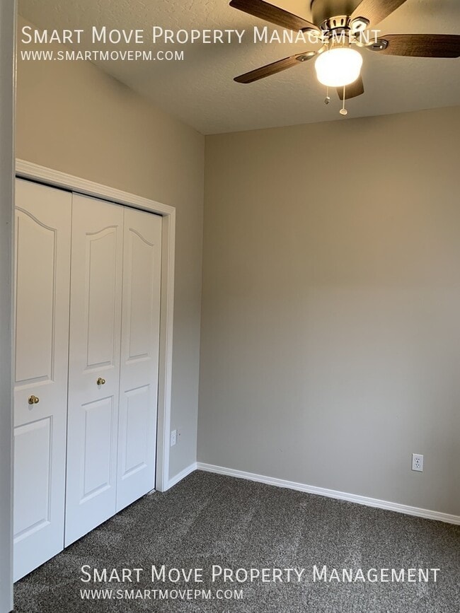 Building Photo - 6094 S Teak Way