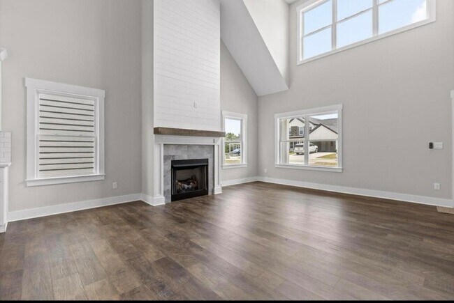 Building Photo - 538 Willow Grv Ct