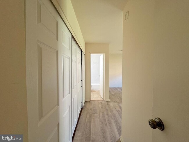 Building Photo - 4538 Conwell Dr