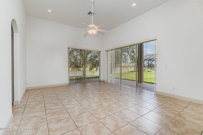 Building Photo - 3641 Gatlin Dr