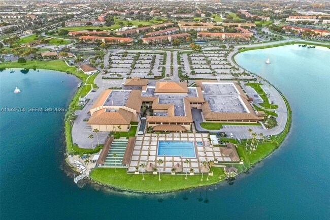 Building Photo - 400 SW 134th Way