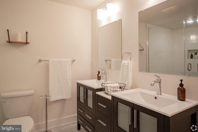 Building Photo - 2612 Braddock St