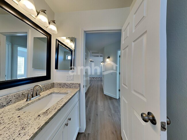 Building Photo - 1286 N 161st Ave