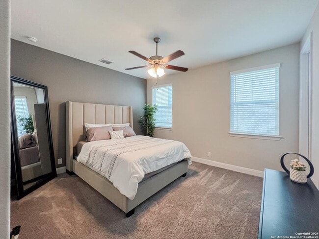 Building Photo - 24914 Resort Pkwy