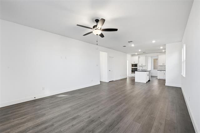 Building Photo - 108 N Sky Dr