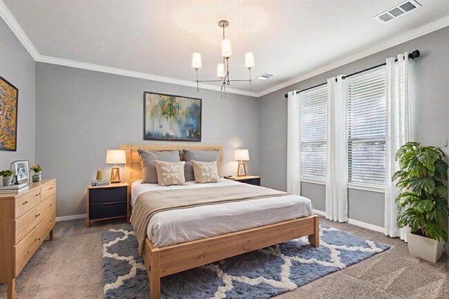 Building Photo - 2244 Hilltop Climb Dr