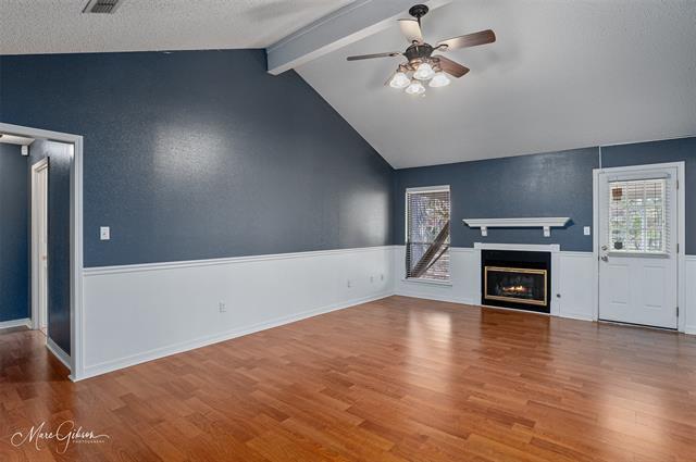 Building Photo - 3410 Woodvine Cir