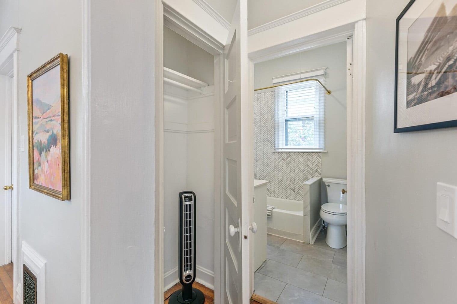 Building Photo - 2619 E 12th Ave