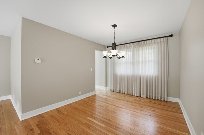 Building Photo - 4452 Burgundy Pl