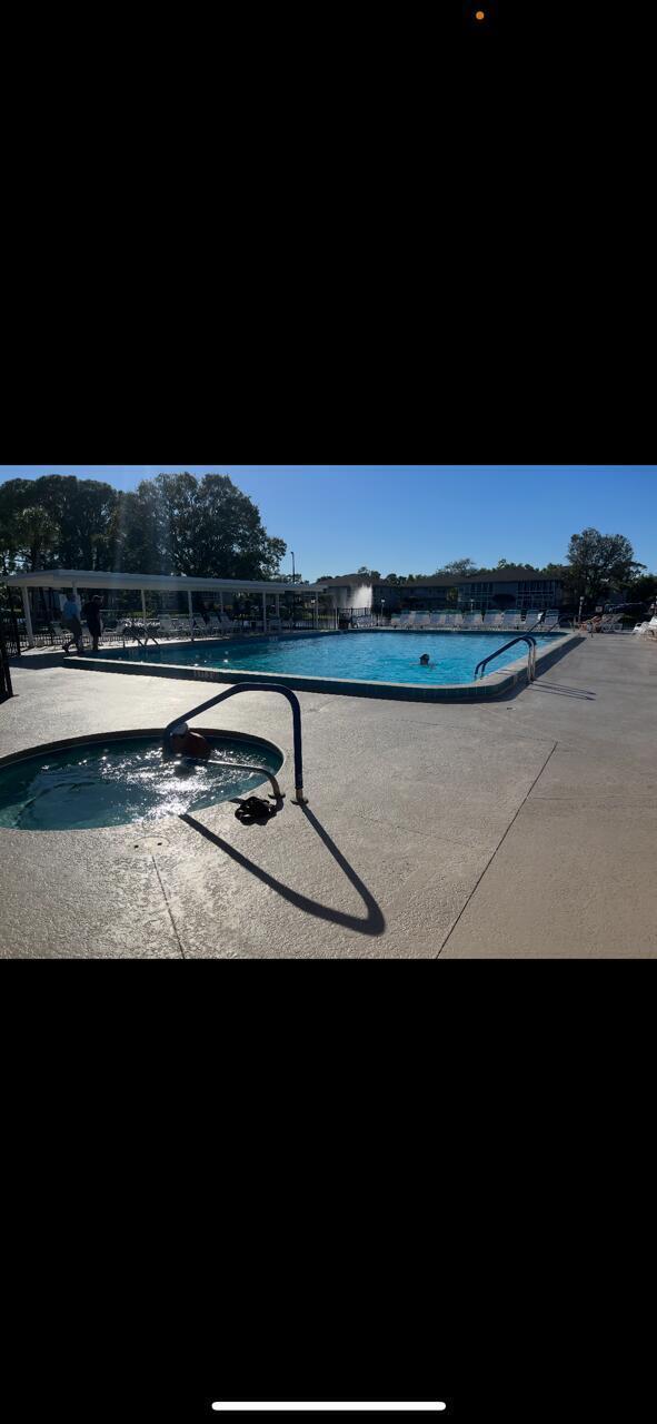 Building Photo - 29 Lake Vista Trail