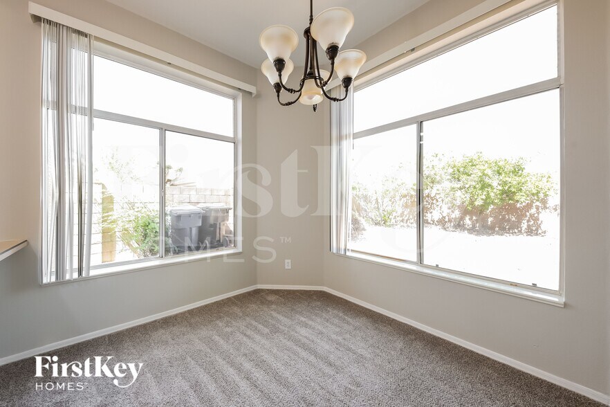 Building Photo - 11554 W Mule Deer Ct