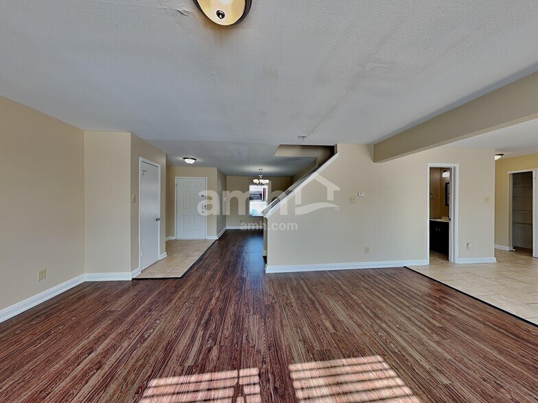 Building Photo - 11325 Congaree Way