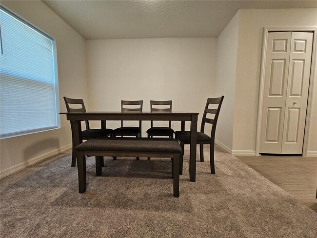 Building Photo - 32 Ramrock Ln