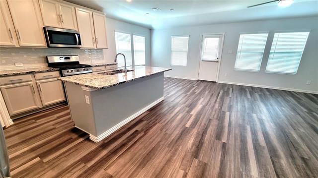 Building Photo - 263 Sunshine Ln