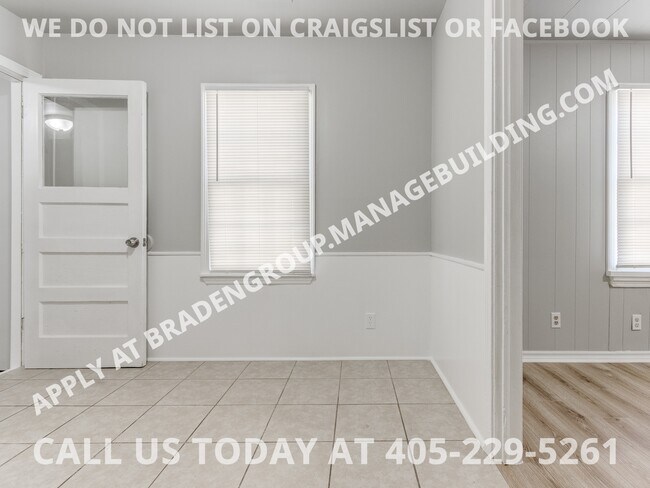 Building Photo - 4003 N Rockwell Ave