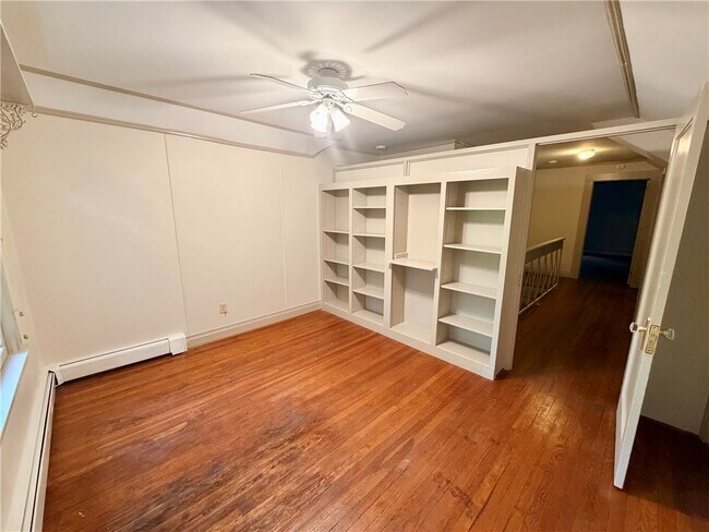 Building Photo - 107 Stardust Ln