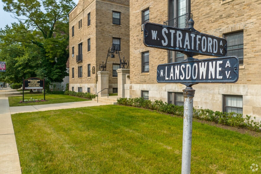 Building Photo - Stratford Court Apartments