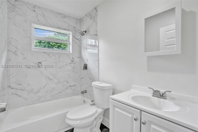Building Photo - 1341 NW 75th St