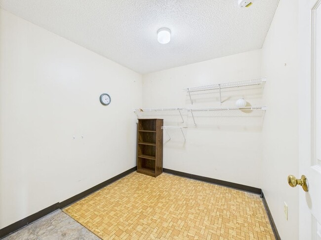 Building Photo - 68 Joiners Rd