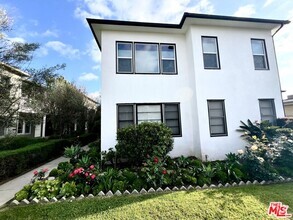 Building Photo - 4526 St Elmo Dr