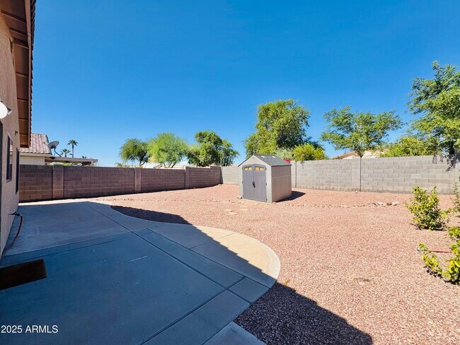 Building Photo - 6932 S Russet Sky Way