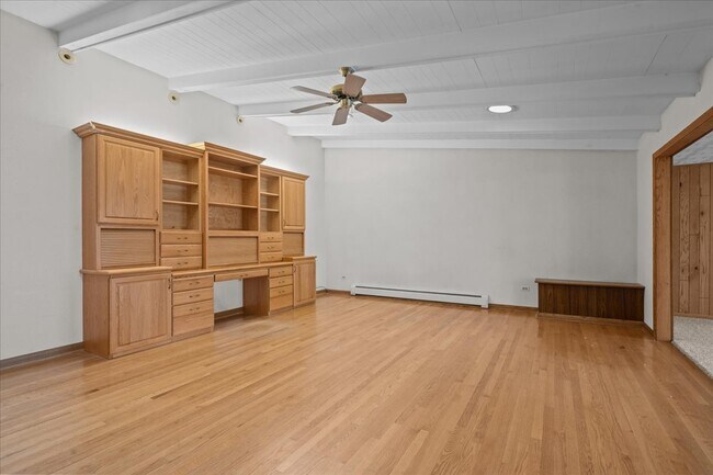 Building Photo - 662 Garfield Ave