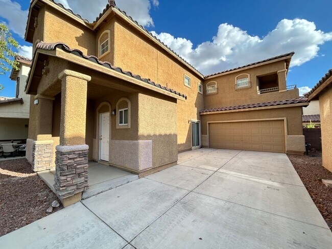 Building Photo - 3533 Terraza Mar Ave