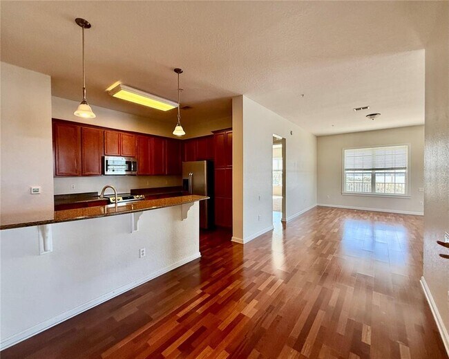 Building Photo - 3362 Robert Trent Jones Dr