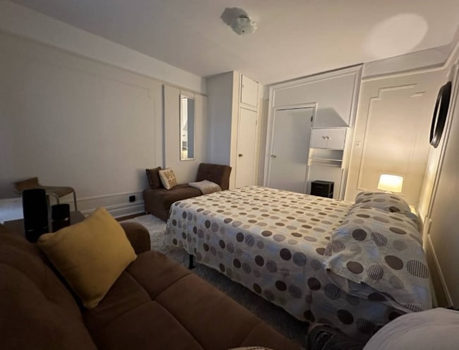 Building Photo - 103 Briggs Ave