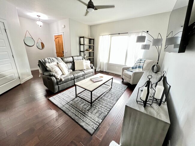 Building Photo - 5068 W Targee St