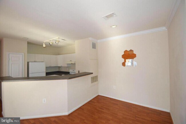 Building Photo - 11329 Aristotle Dr