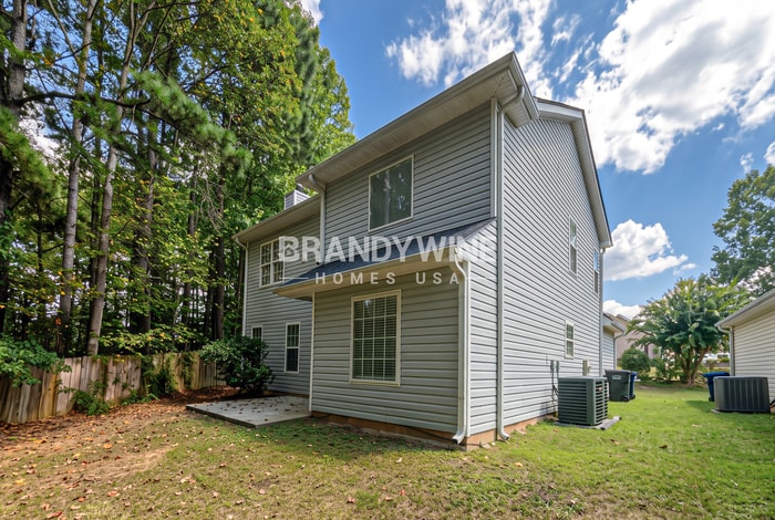Building Photo - 1737 Summit Creek Way