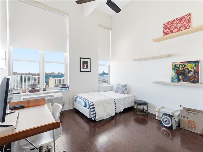 Building Photo - 1500 Washington St