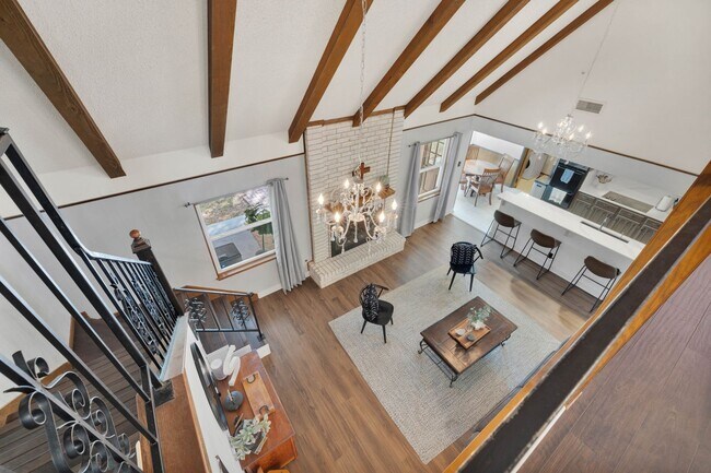 Building Photo - Discover Old World Charm in Northern Hills!