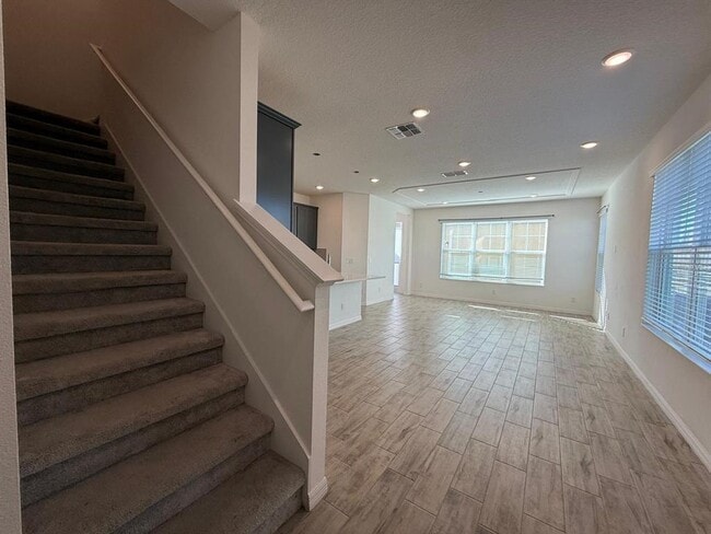 Building Photo - 7000 Twilight Bay Dr