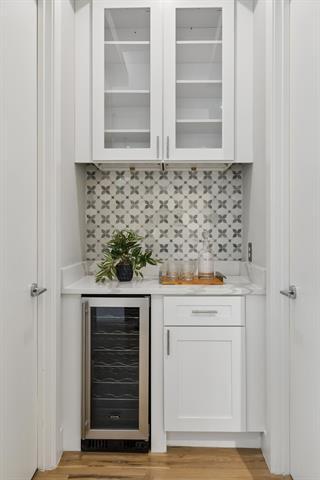 Building Photo - 4965 Blaynes View Dr