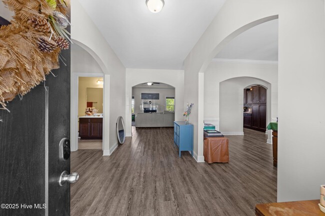 Building Photo - 1009 Kingfish Way