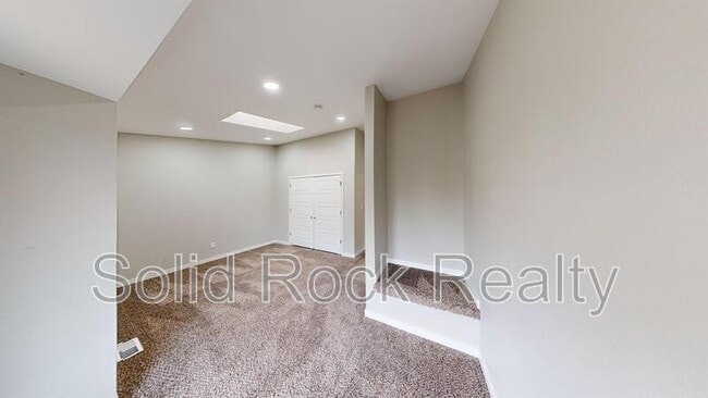 Building Photo - 2331 Lexington Village Ln