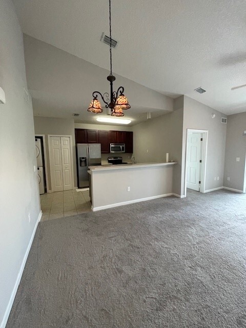 Building Photo - 8201 Green Parrot Rd