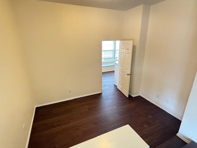 Building Photo - 2440 Deer Horn Dr