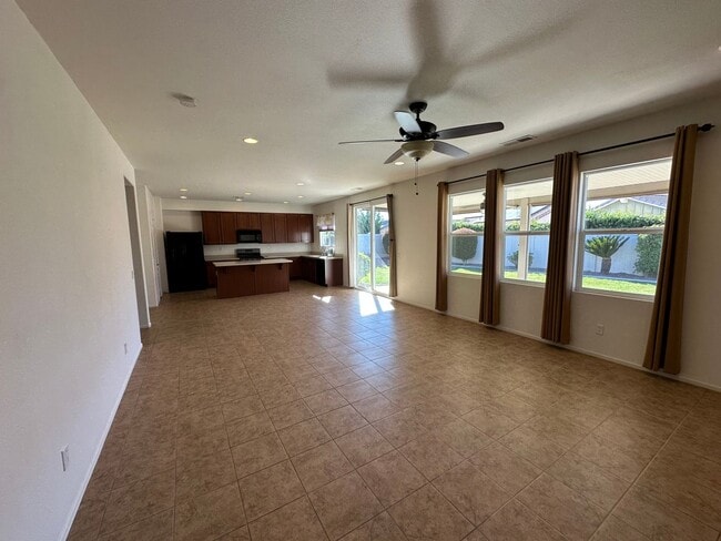 Building Photo - 4-Bed 2-Ba  Single-Story in Menifee – $3,400/mo