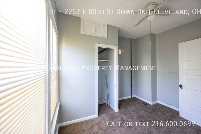 Building Photo - 2257 E 80th St