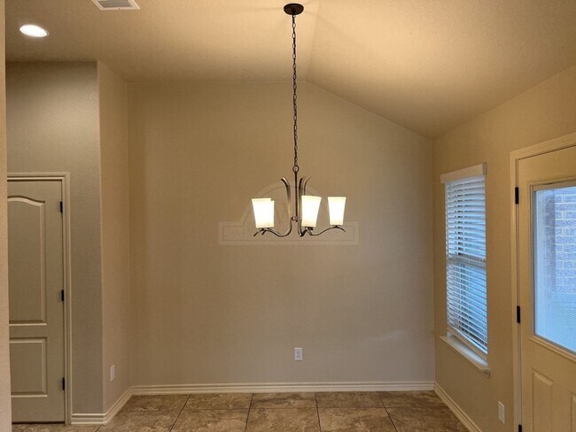 Building Photo - 5910 Cordillera Dr