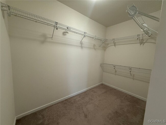 Building Photo - 1000 Westwood Village Way