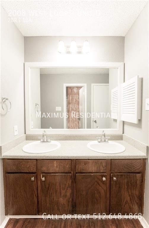 Building Photo - 2008 West Loop