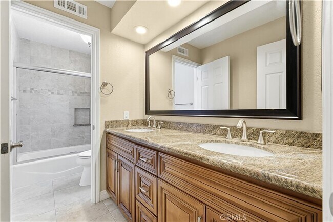 Building Photo - 31398 Isle Vista