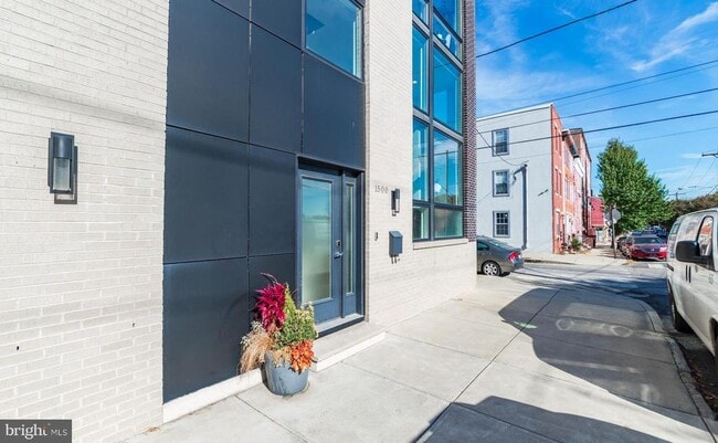 Building Photo - 1500 N Hancock St