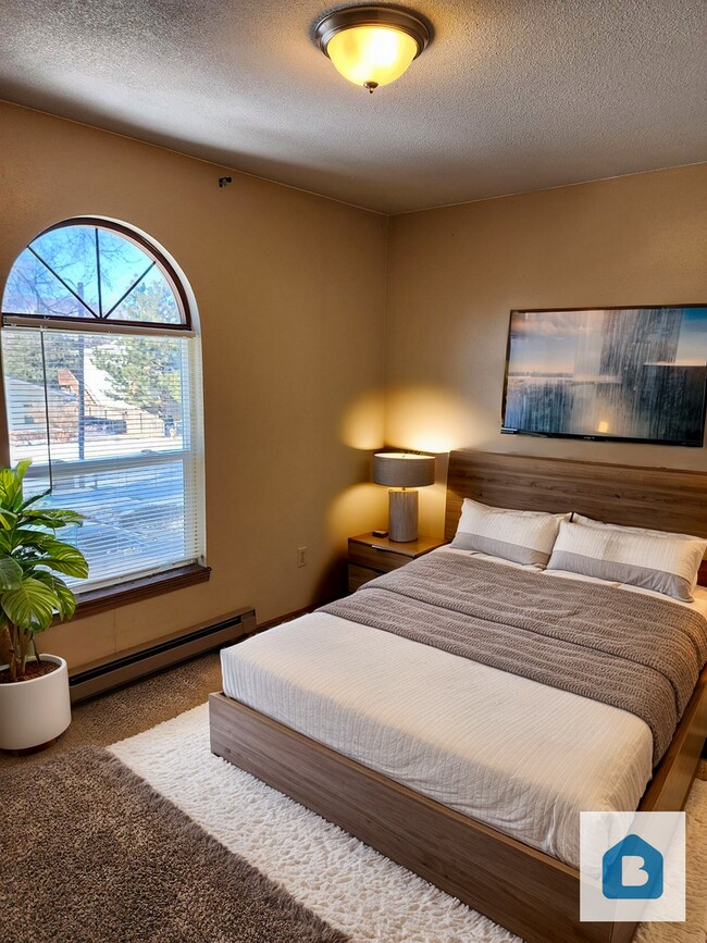 Building Photo - 3015 Illinois Ave